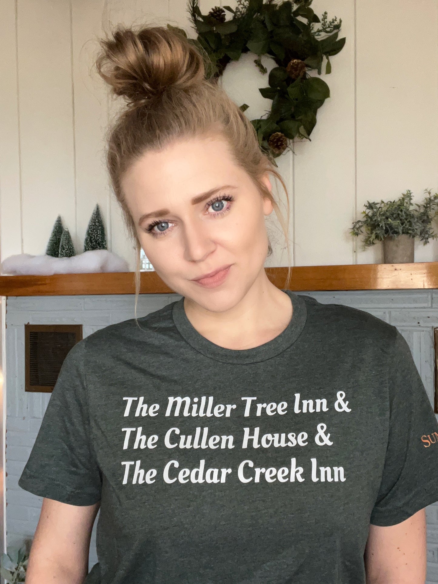 Miller Tree Inn, Cullen House, Cedar Creek Inn T-Shirt